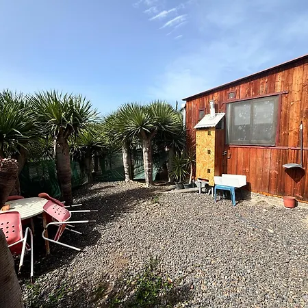 Agrocamping Invernaderito * Tejina