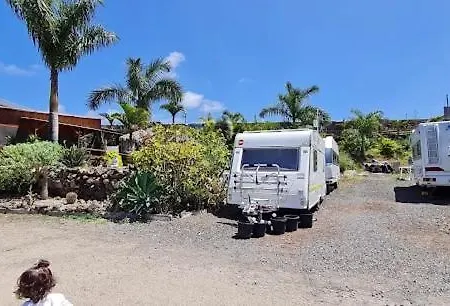 ホリデーパーク Agrocamping Invernaderito テヒーナ