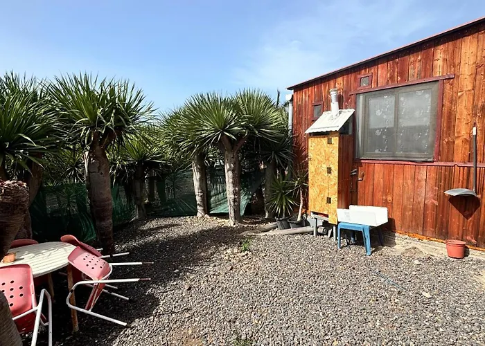 Agrocamping Invernaderito * Tejina